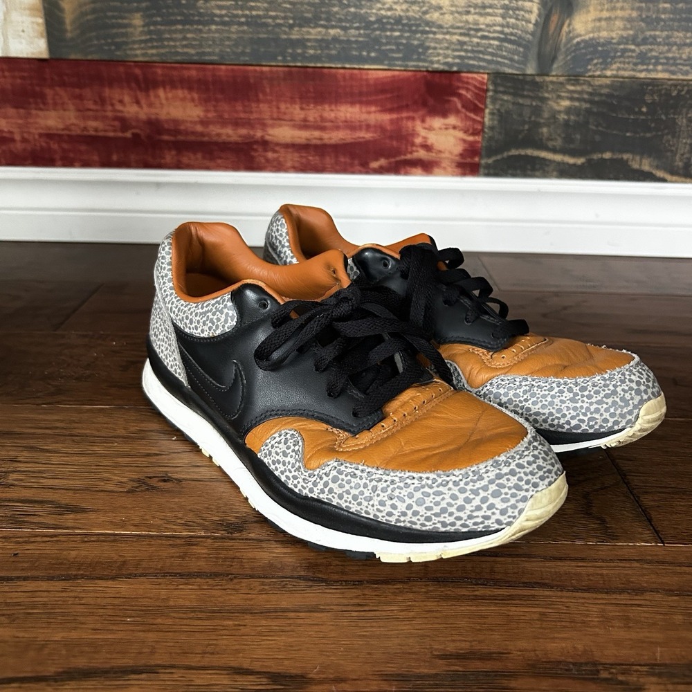 Nike Air Safari OG Black Monarch Print Leather 9.5US